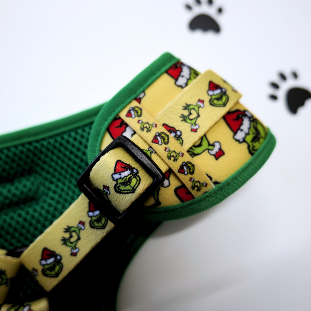 Grinchmas Harness