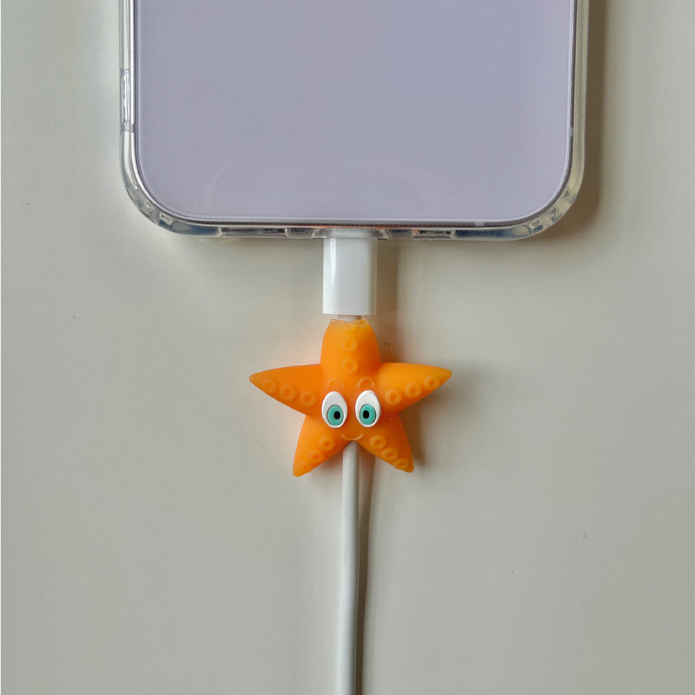 
            
                Load image into Gallery viewer, Patrick The Starfish Cable Tidy
            
        